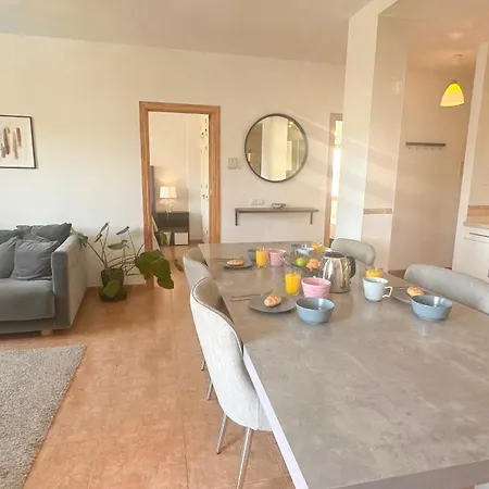 Apartamento La Huerta Apartment *